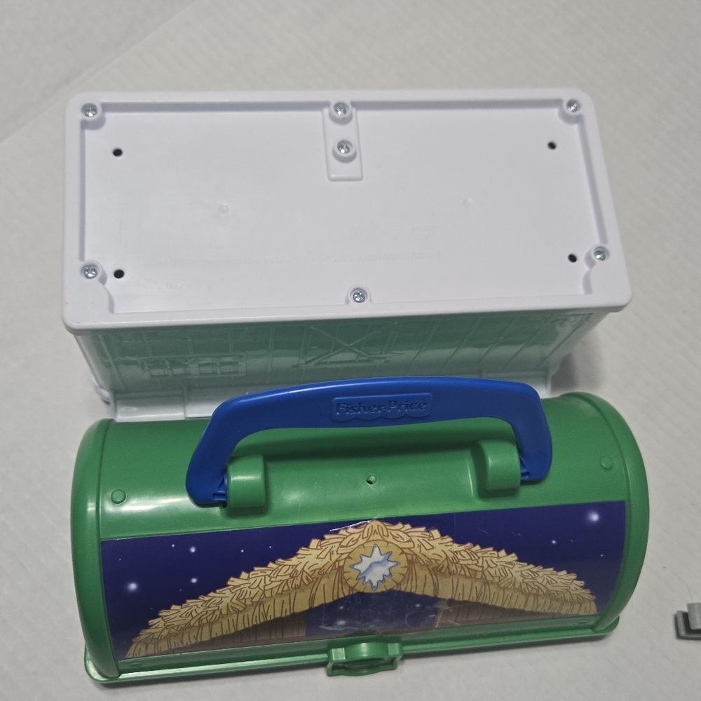 Fisher Price Little People Christmas Nativity Carrying Case & Figures BONUS book - Picture 5 of 11